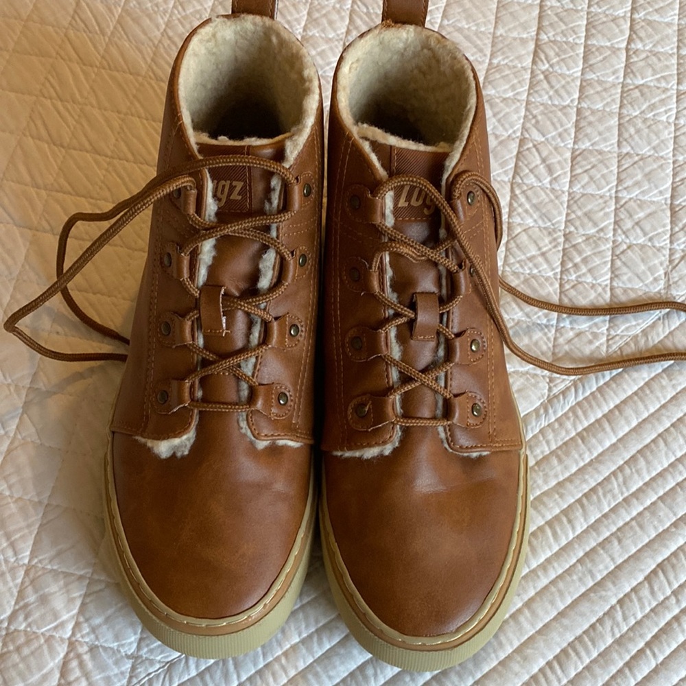 Lugz Evergreen Flat Heel Lace Up Boot